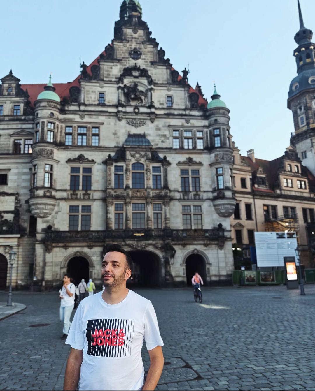 Merhaba Arkadaşlar; Saint Agustine’ In Dediği Gibi ‘ Dünya Bir Kitap Ve Seyahat Etmeyenler (14)