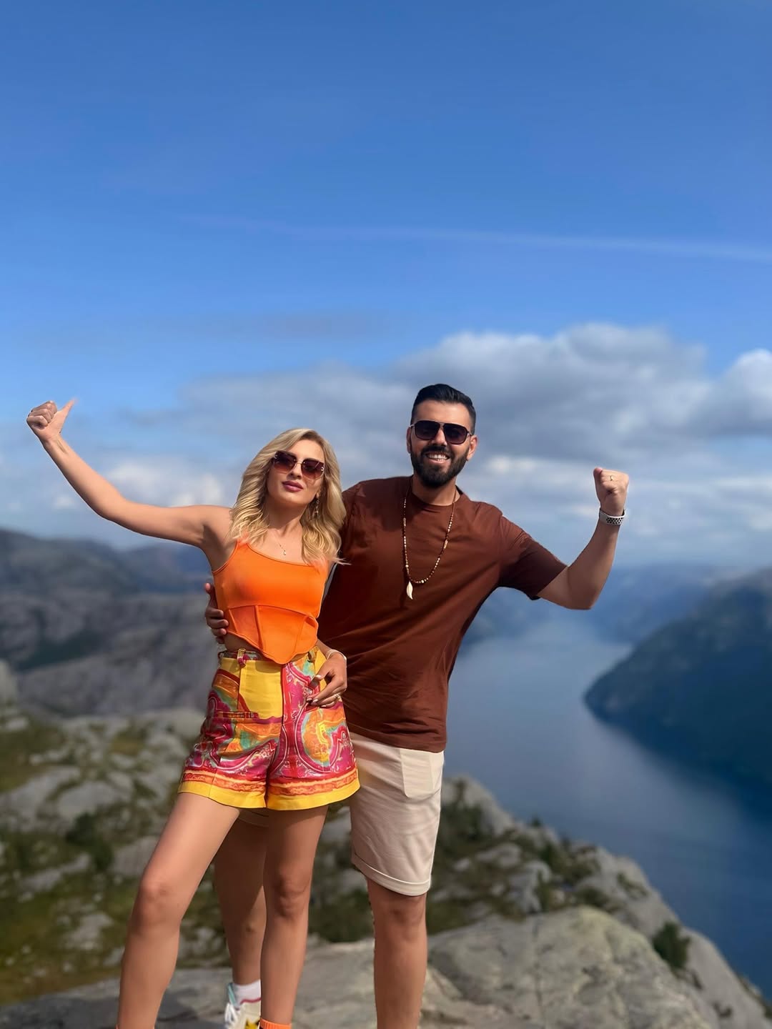 Öğretmenler Gezi Kulübü Ile Çıktığımız 2. Turumuz. Eşim Ile Birlikte Geçen Yaz Büyük Avrupa Turu (2)