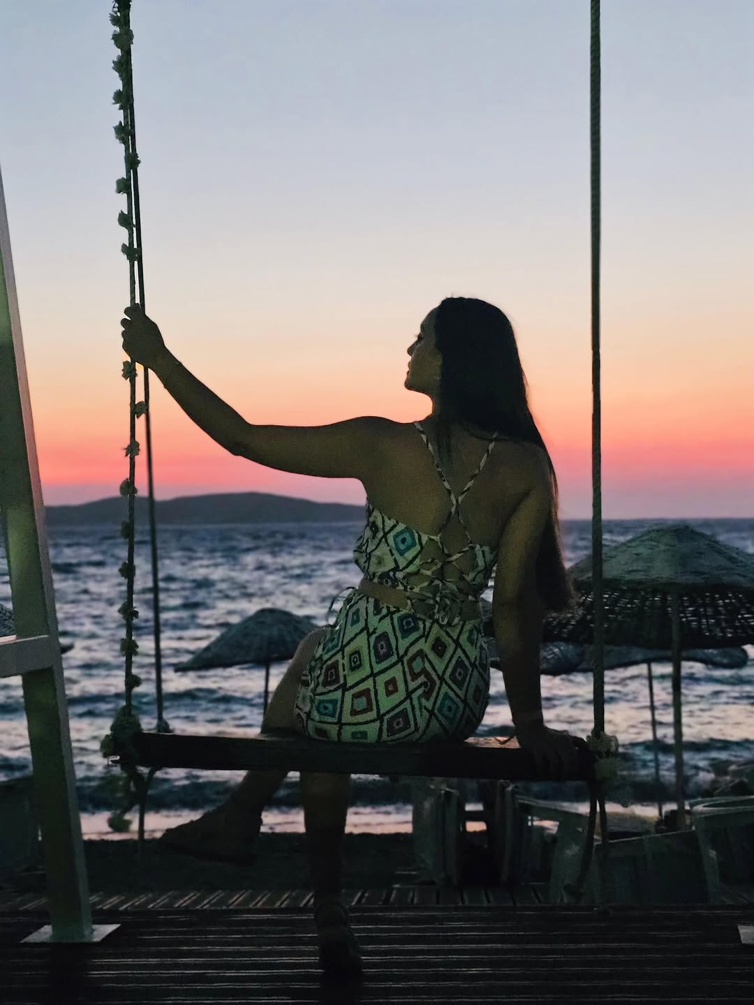 Sabah Voleybol Şampiyonu, Akşam 90’Lar Partisi Starı, Öğlen Colorfest’te Gökkuşağının Yürüyen Ha (5)