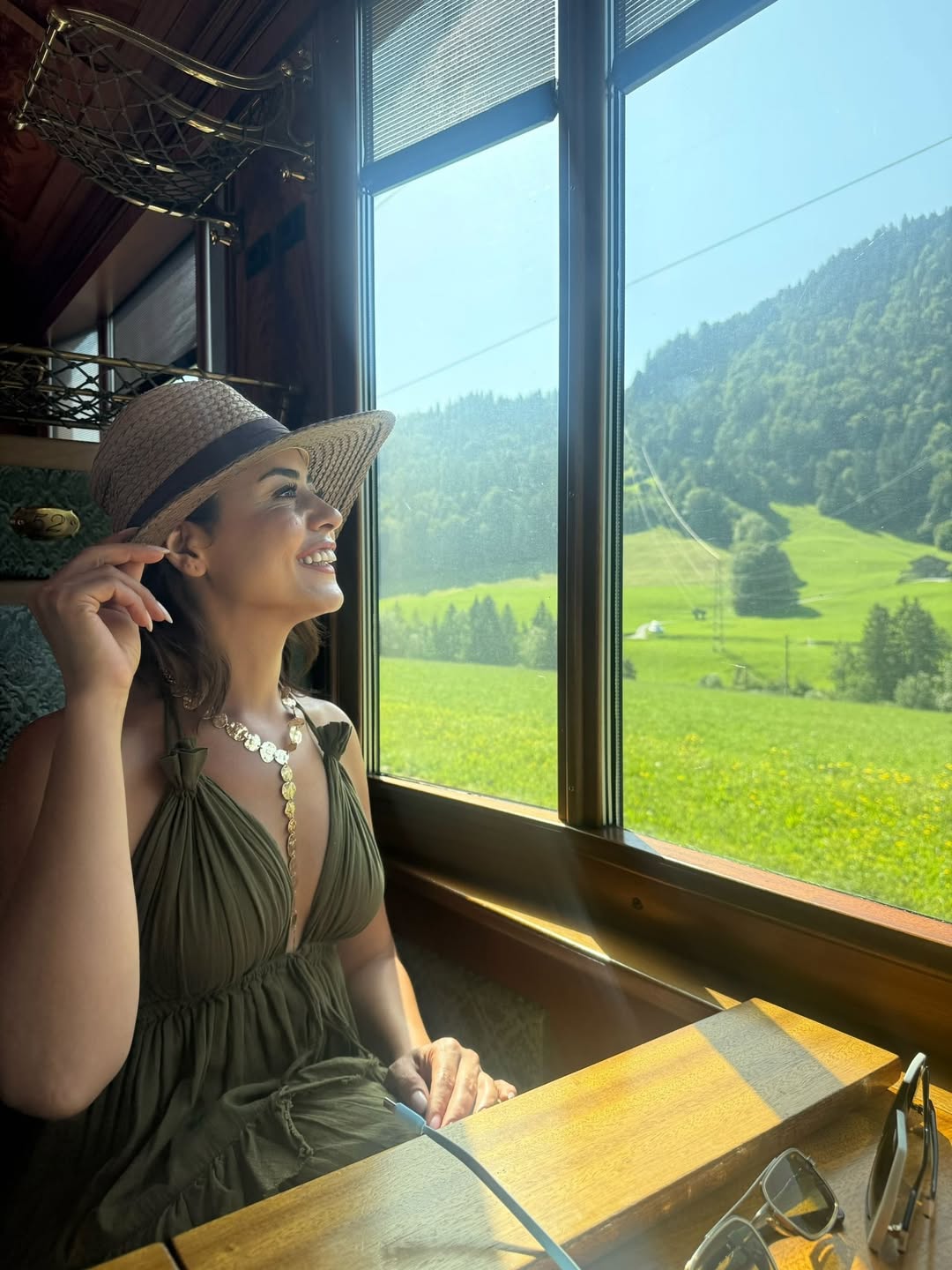 Seyahat Insanın Ufkunu Açan En Güzel Deneyimdir. Yeni Yerler Görmek , Yeni Tatlar Denemek , Yeni (3)