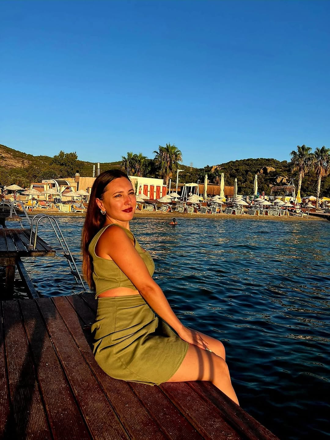 Sürekli Katılmak Istediğim, Eğlenmekten Sesimin Kısıldığı , Her Anı Etkinliklerle Dolu Olan, Sos (1)