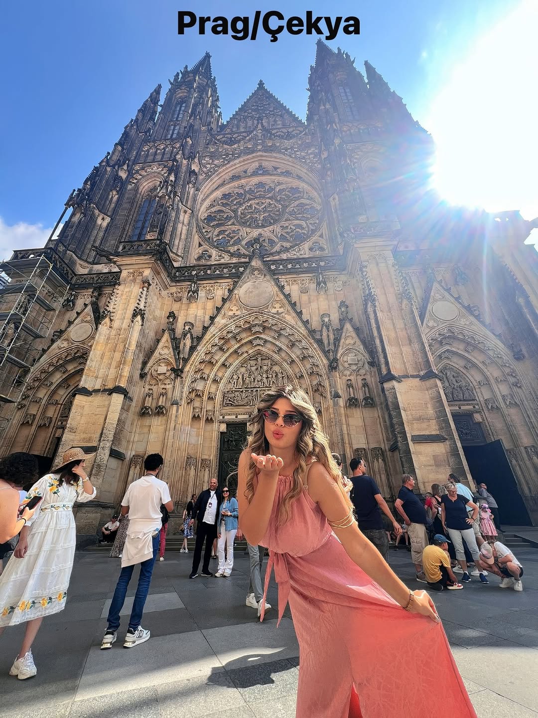 Uzun Zamandır Avrupa Turu Yapmanın Hayalini Kuruyordum. Daha Önce Bu Tura Katılan Arkadaşımın Re (16)