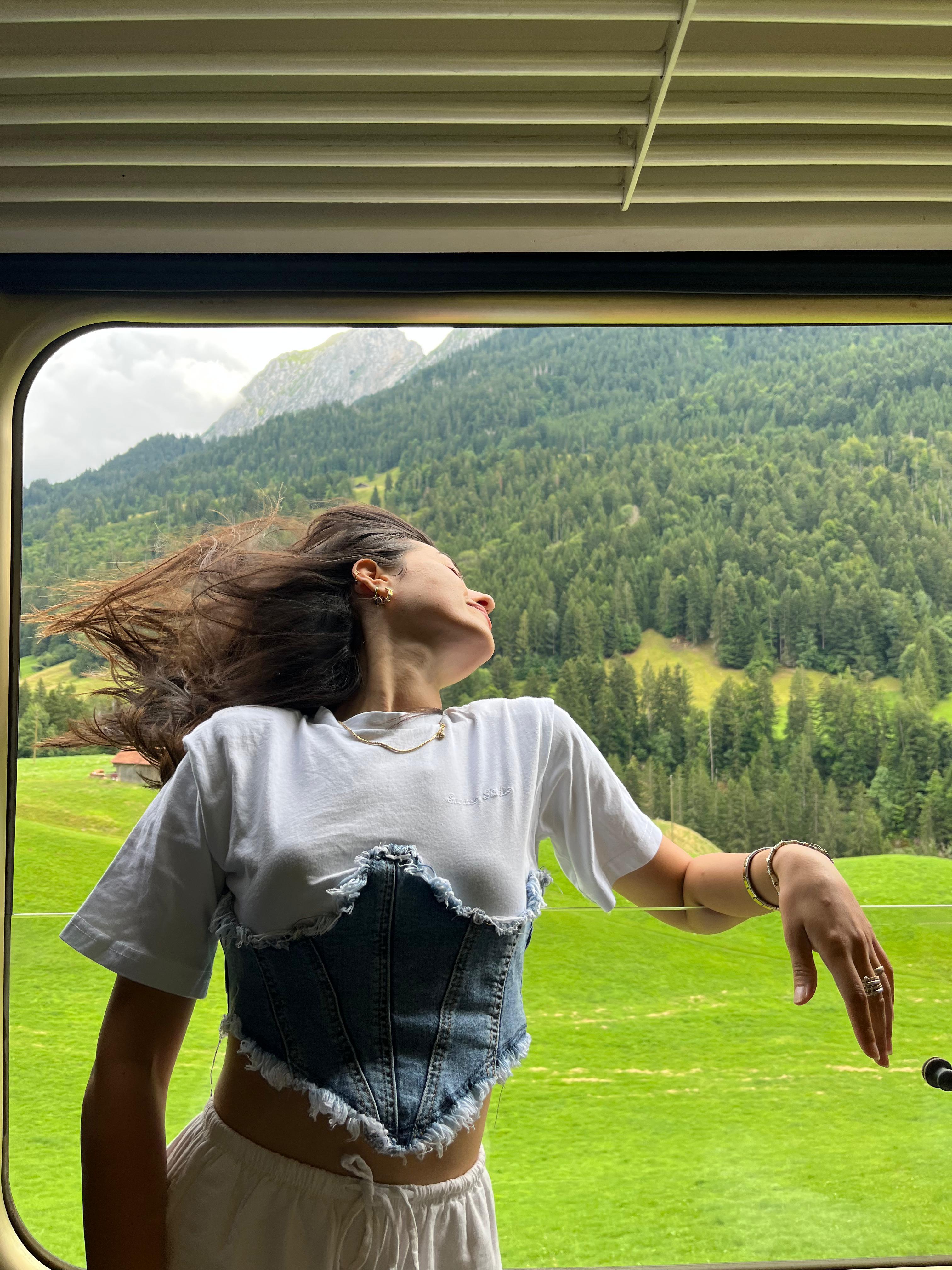 Whatsapp Image 2025 09 15 At 22.19.16 (1)