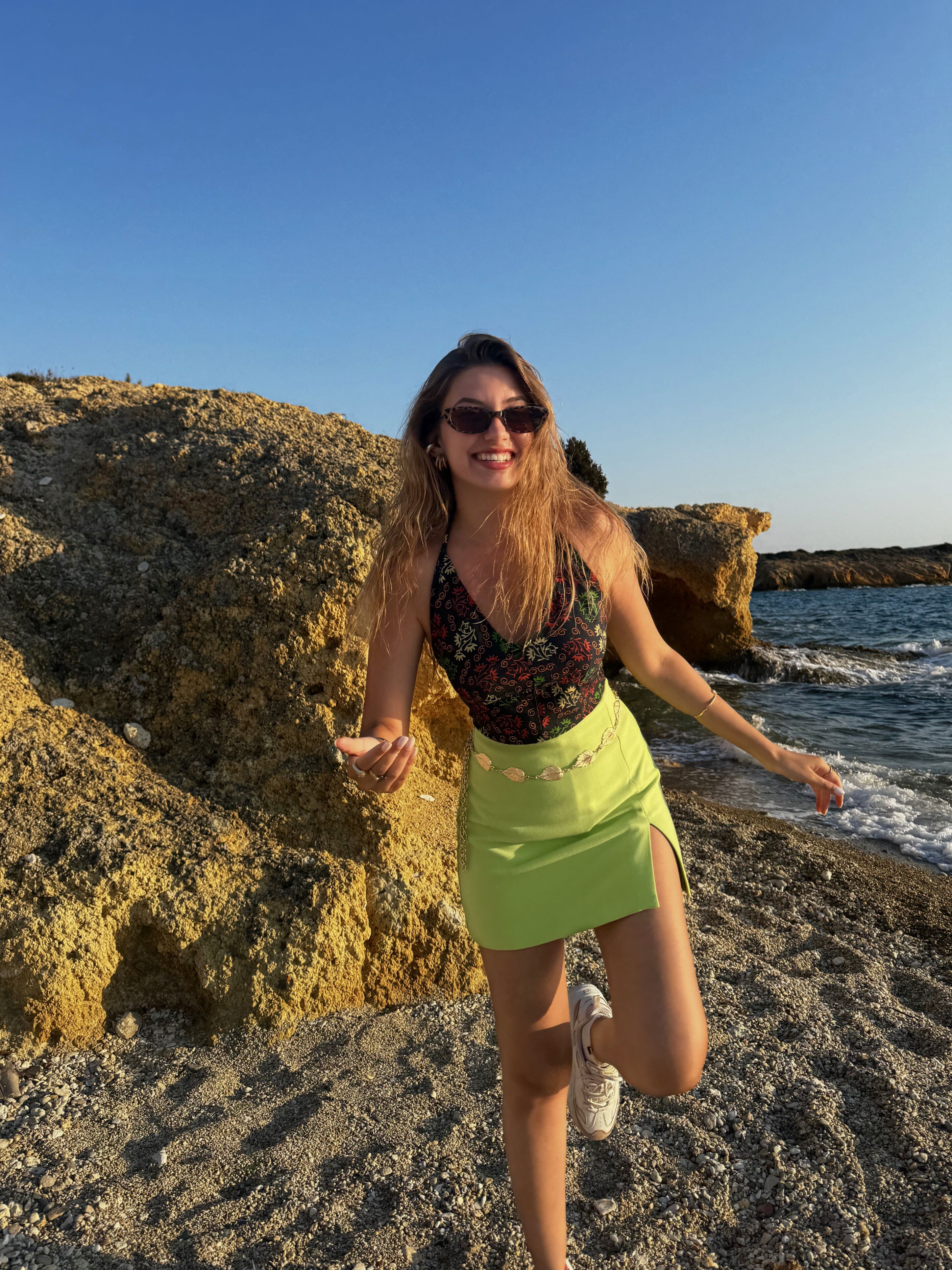 341 C A E F E 718 C 47 B8 89 B0 293 E D66 F1 F09